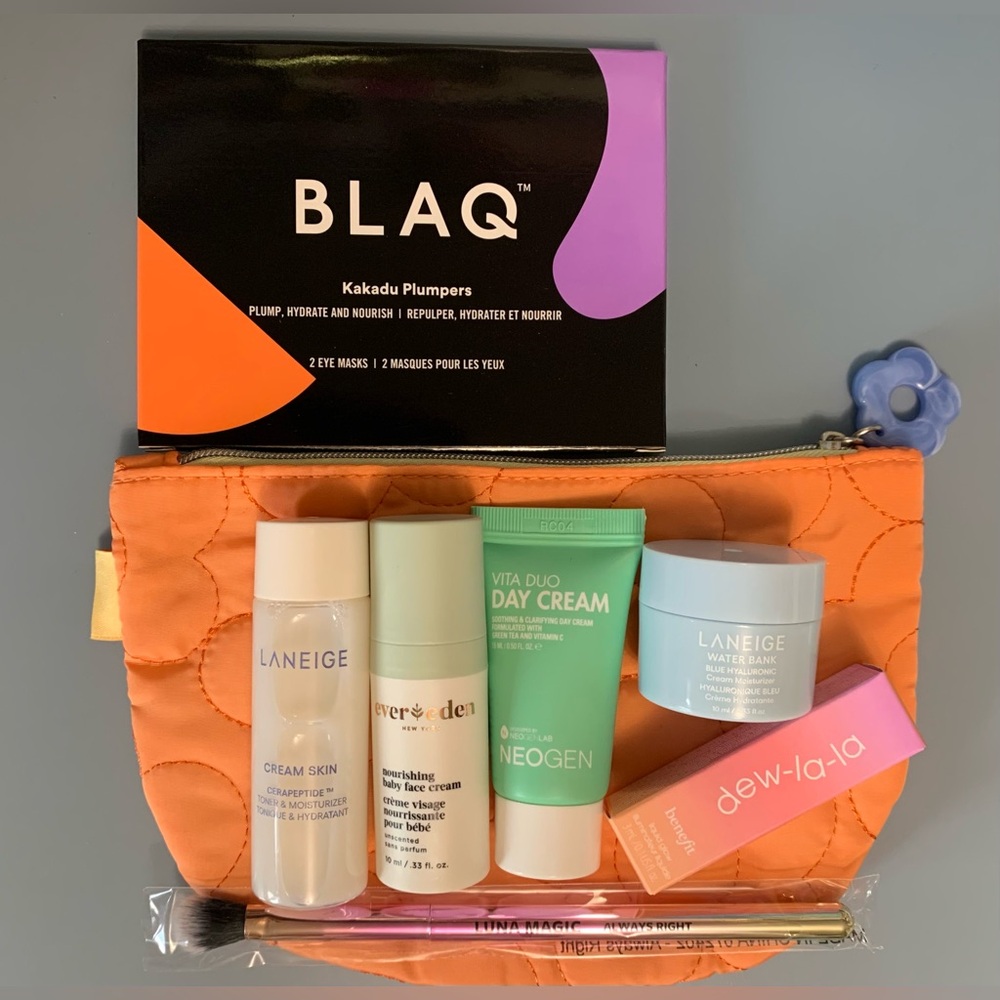 🌟7 Piece skincare bundle🌟